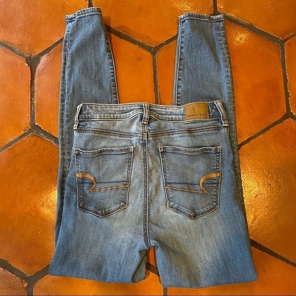 American Eagle Jeans Super Hi Rise Jegging Women's Size 4 Reg Distressed Stretch - Picture 5 of 7